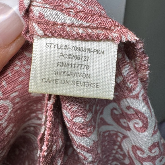 Lovestitch Red Paisley Flowy Romper Size M - Picture 8 of 9